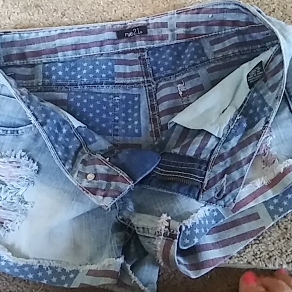 American flag distressed denim shorts - Picture 7 of 7